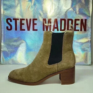 Steve madden woman's heeled booties size 8
